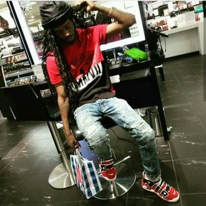 Meet your Posher, Wayne